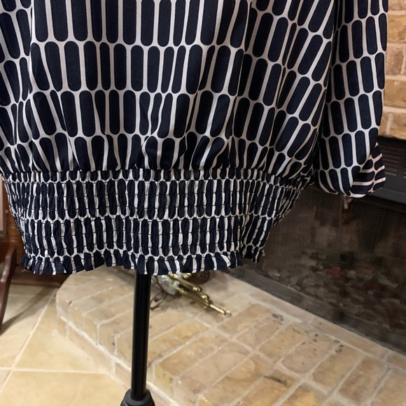 Michael Kors Blouse - Picture 2 of 9